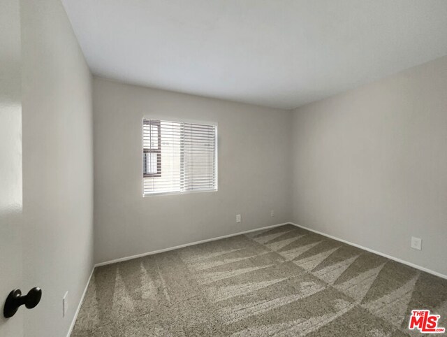 empty room with carpet