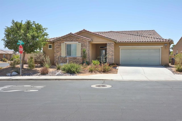 view of front facade with a garage