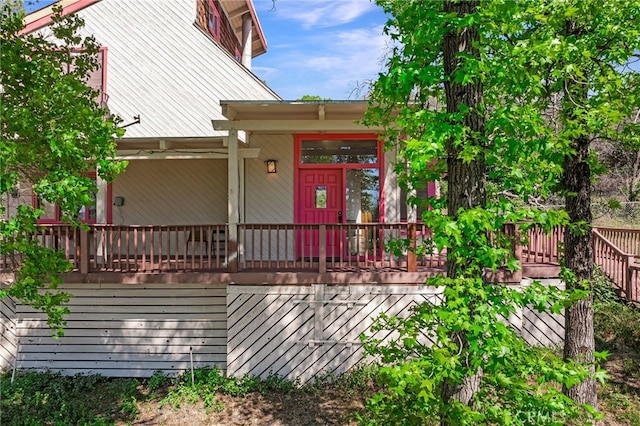 view of property entrance