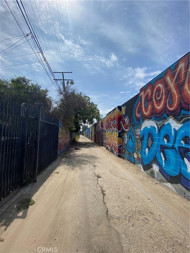 1348 E 21st St, Los Angeles, CA 90011 - view of street