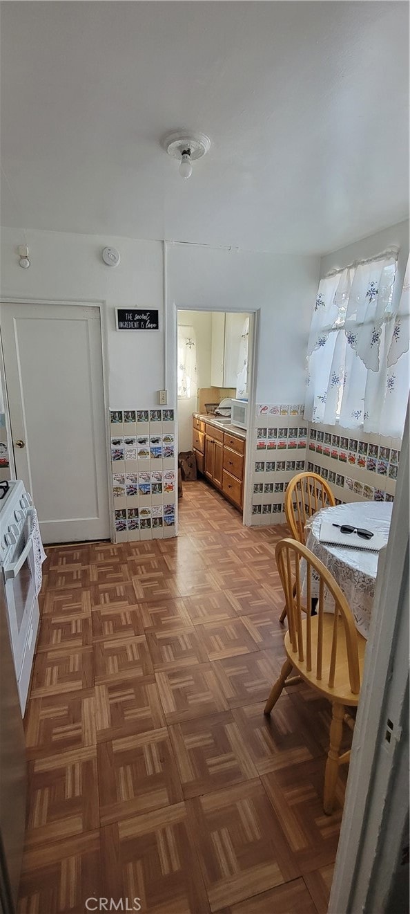 bathroom with parquet floors