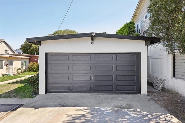 18508 Mansel Ave, Redondo Beach, CA 90278 - view of garage