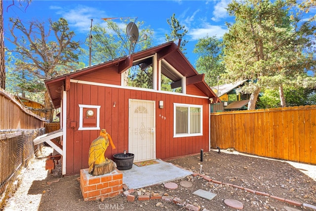 view of outbuilding