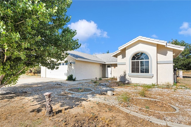 view of front of house featuring a garage