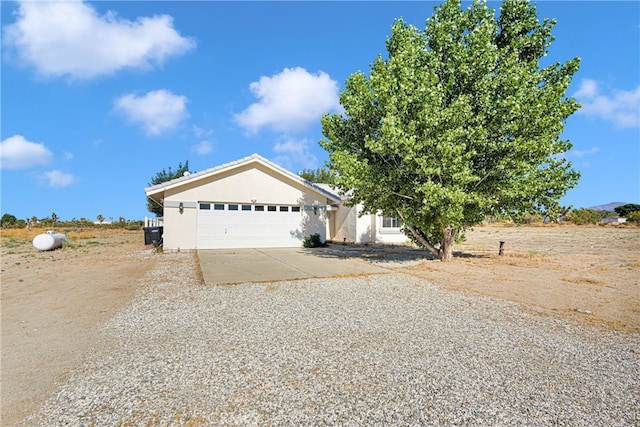 view of front facade with a garage