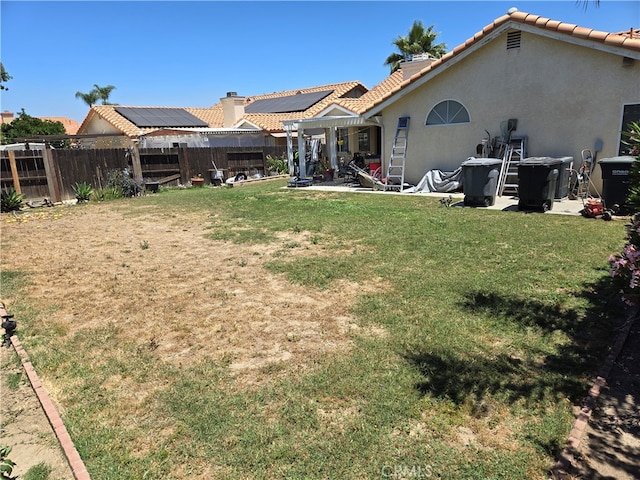 view of yard featuring a pergola and a patio area