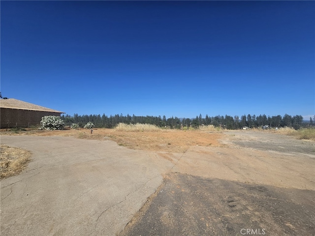 Listing photo 2 for 1716 Ellis Dr, Paradise CA 95969