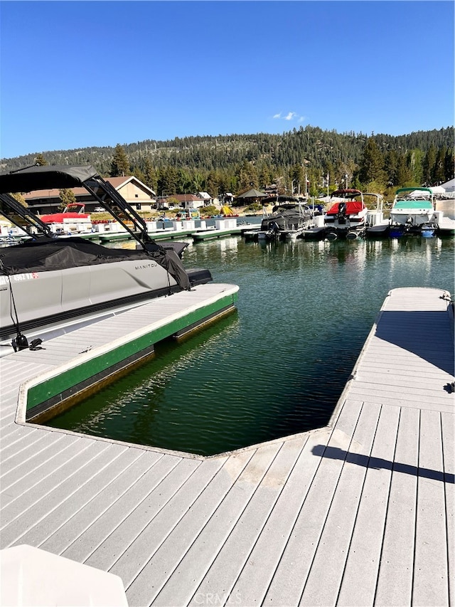 Listing photo 3 for 400 Pine Knot Blvd # E-29, Big Bear Lake CA 92315