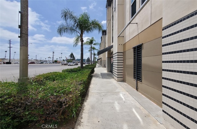 8021 Vermont Unit 24, Los Angeles, CA 90044 - photo 11