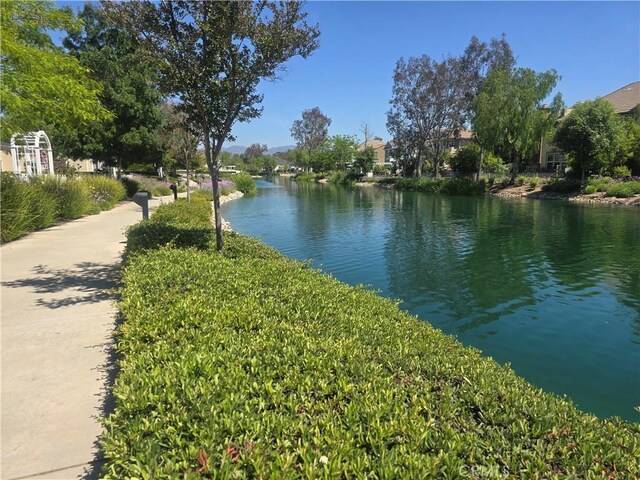 23916 Windward Ln, Valencia, CA 91355 - photo 4