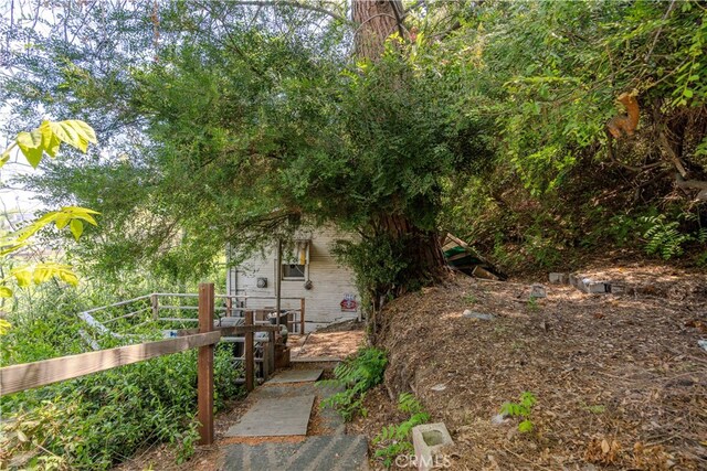 1865 Hanscom Dr, South Pasadena, CA 91030 - view of yard