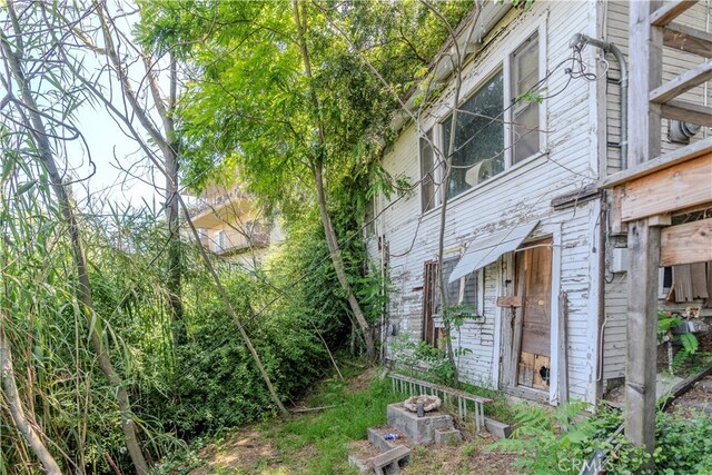 1865 Hanscom Dr, South Pasadena, CA 91030 - view of side of home