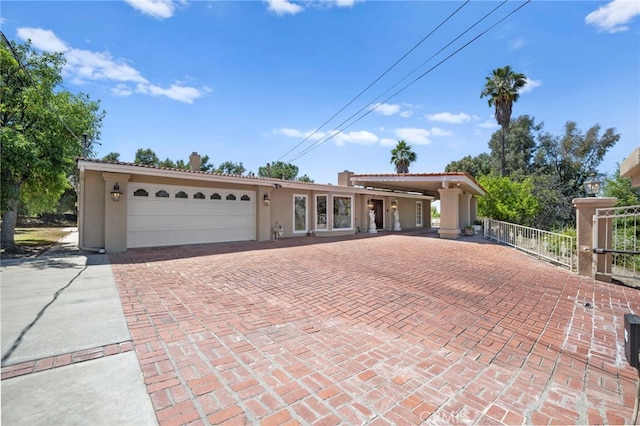 view of front of property featuring a garage