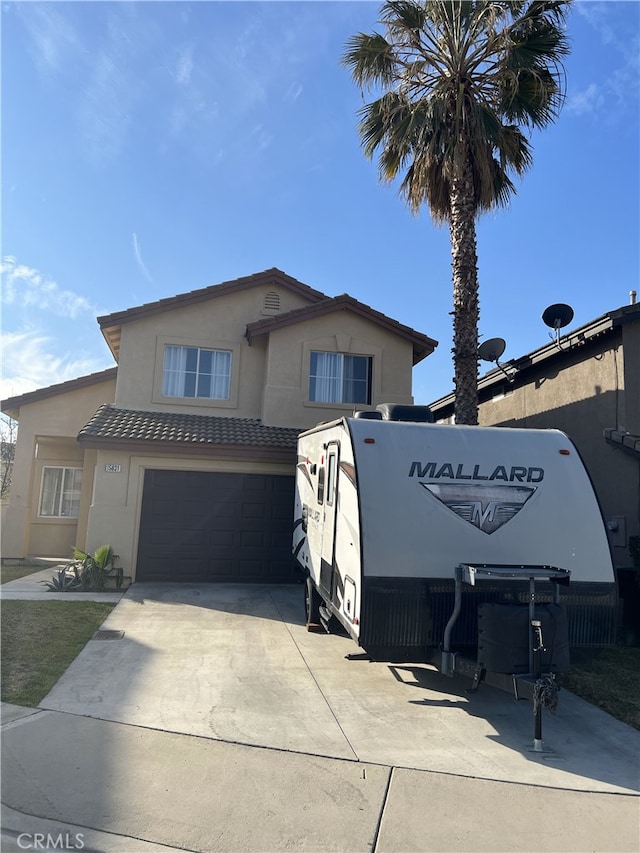 view of front facade with a garage