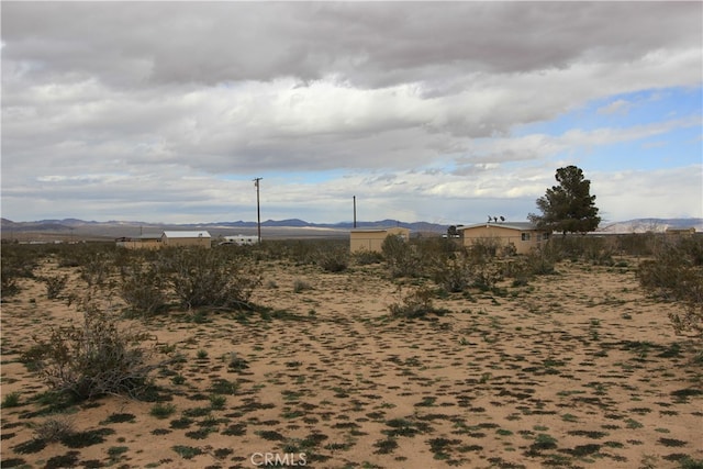 Listing photo 3 for 0 Mallow Rd, Landers CA 92285