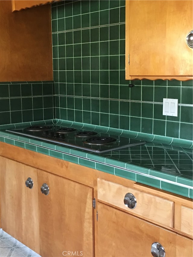 12100 Colima Rd, Whittier, CA 90604 - bathroom with tasteful backsplash