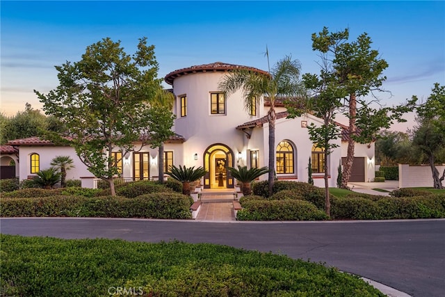 view of mediterranean / spanish-style home