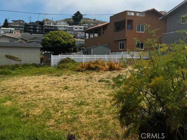 Listing photo 2 for 37 S Ocean Ave, Cayucos CA 93430