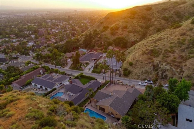 view of aerial view at dusk