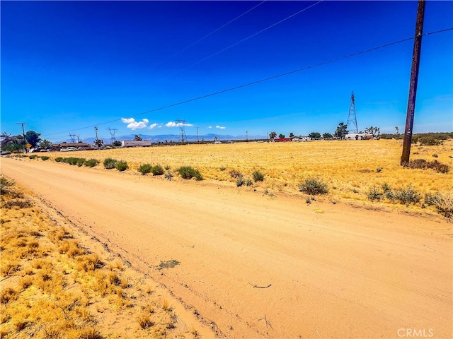 Listing photo 2 for 0 Koodoo Ave, Adelanto CA 92301