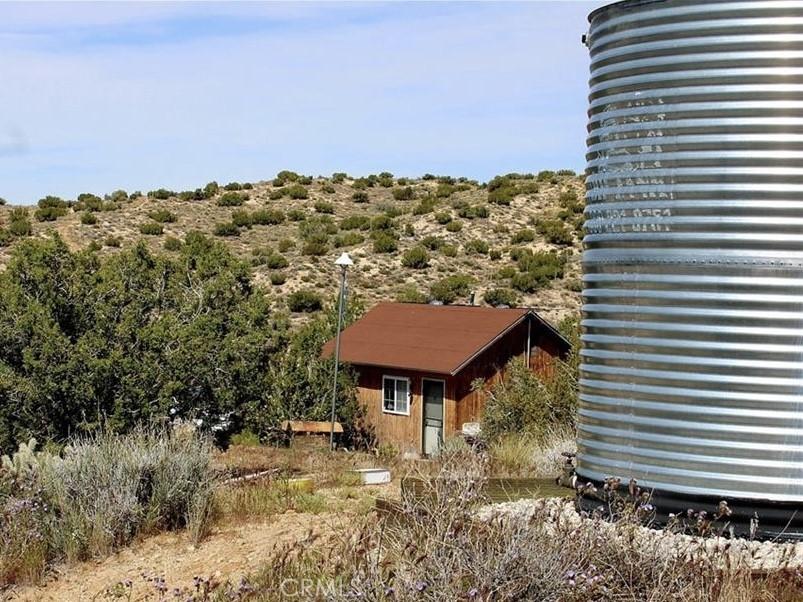 13138 Fort Tejon Rd, Pearblossom, CA 93553 - exterior space