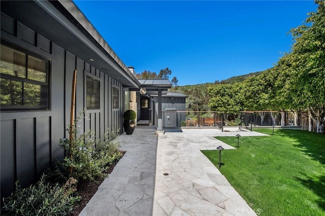 view of yard with a patio