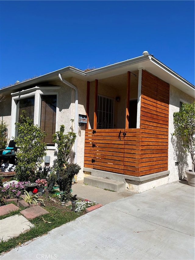 view of front of house