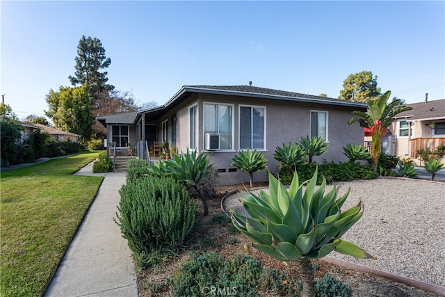 view of front of house with a front yard