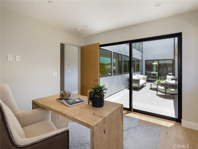 3100 Tennyson Pl, Hermosa Beach, CA 90254 - home office with wood finished floors and recessed lighting