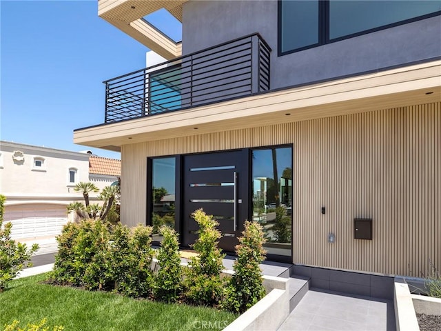 3100 Tennyson Pl, Hermosa Beach, CA 90254 - entrance to property with a balcony