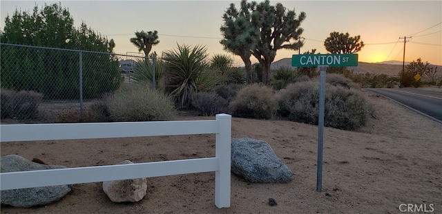 Listing photo 3 for 0 Canton St, Yucca Valley CA 92284