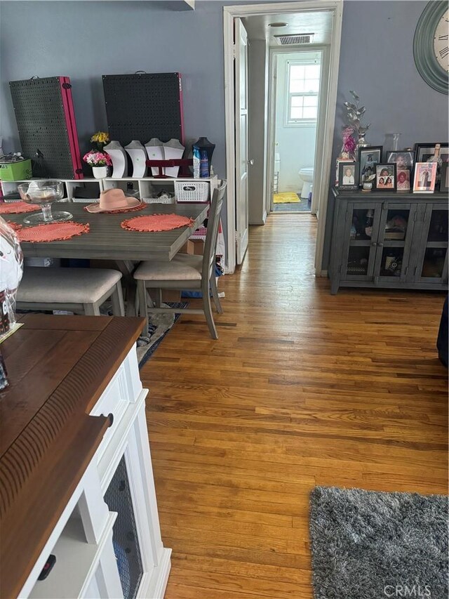 2016 W 103rd St, Los Angeles, CA 90047 - office space featuring wood finished floors