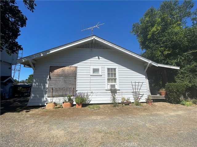 view of home's exterior