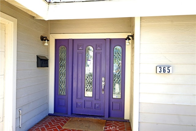 view of entrance to property