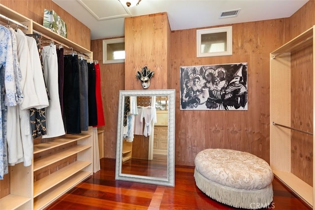 walk in closet featuring hardwood / wood-style floors