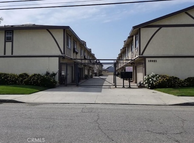 13921 Kornblum Unit 9, Hawthorne, CA 90250 - exterior space featuring a gate