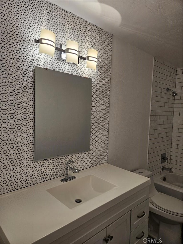 13921 Kornblum Unit 9, Hawthorne, CA 90250 - full bath with toilet, vanity, and shower / bathtub combination