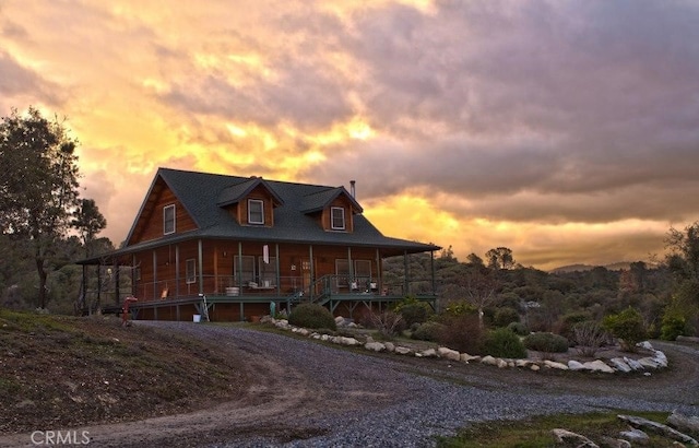 view of front of house featuring a porch