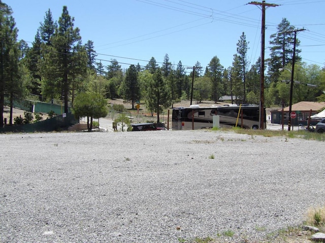 Listing photo 2 for 40318 Big Bear Blvd, Big Bear CA 92315