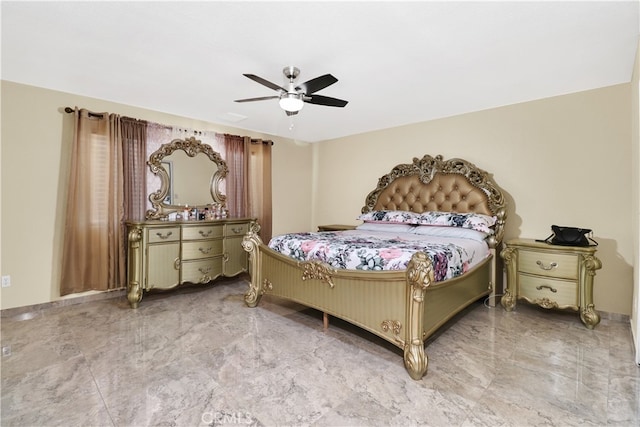 bedroom with ceiling fan