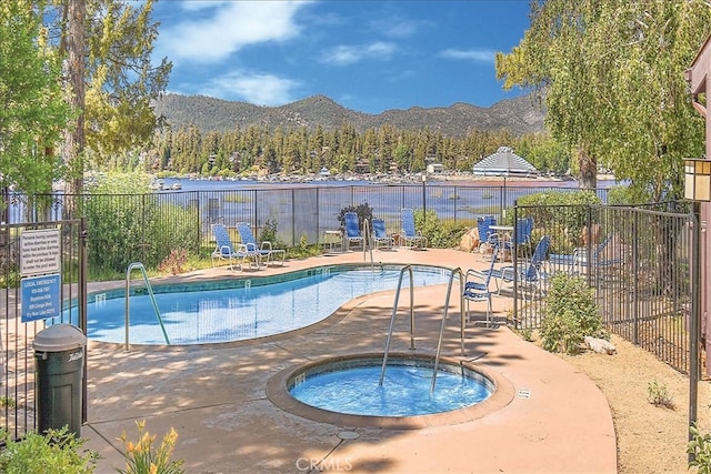 711 Cienega Rd Unit B, Big Bear Lake, CA 92315 - photo 1