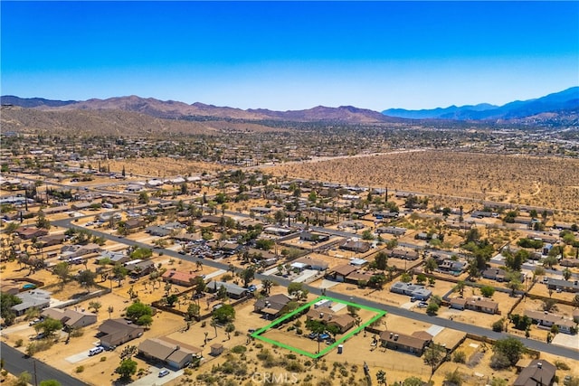 bird's eye view featuring a mountain view