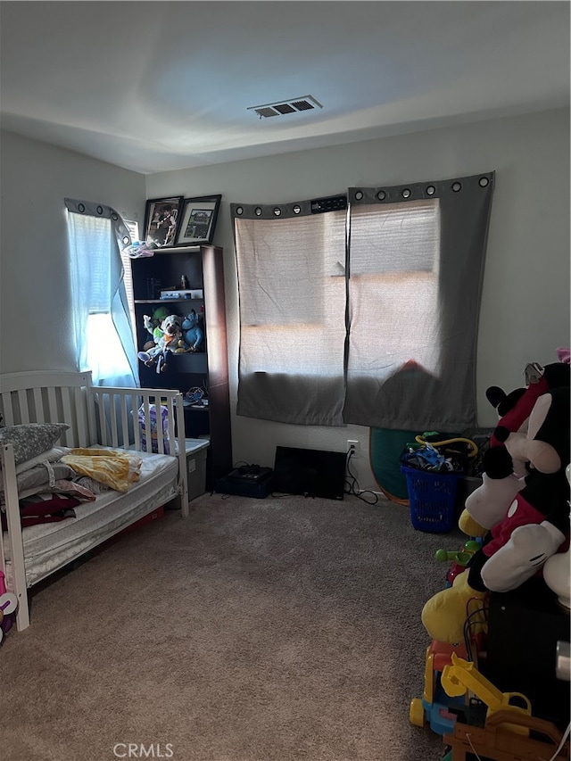 bedroom with carpet