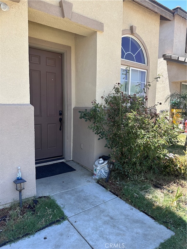 view of property entrance