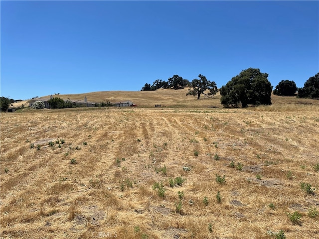 Listing photo 3 for 9999 Bluegill Dr, Paso Robles CA 93446