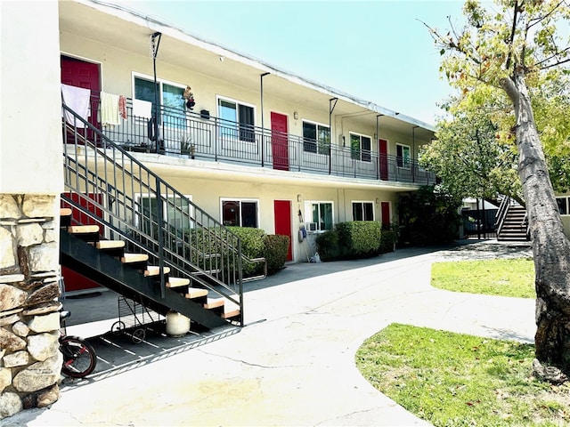 view of building exterior