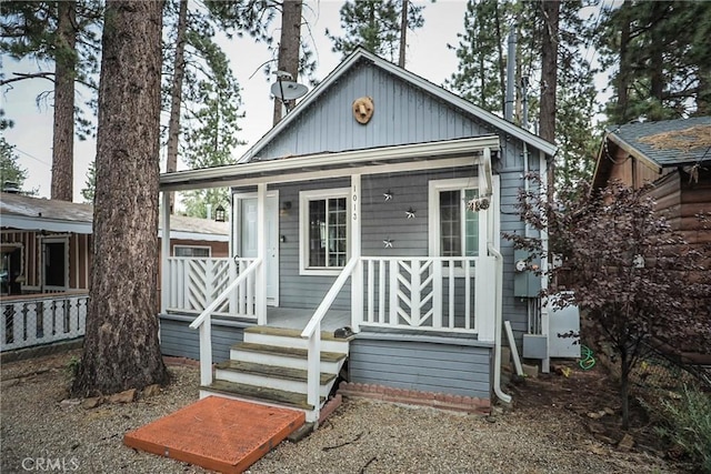 bungalow-style house with covered porch