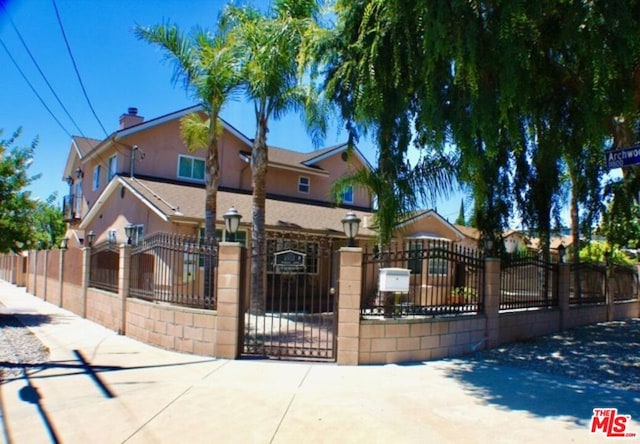 view of front of home