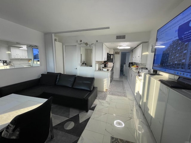801 National City Blvd Unit 912, National City, CA 91950 - photo 2