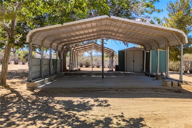 view of vehicle parking featuring a carport